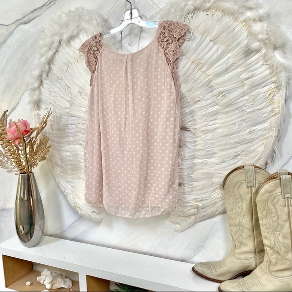 Gorgeous sheer Polkadot silk blouse - Picture 7 of 8